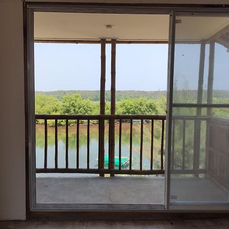 Chivarin Resorts Mālvan Szoba fotó
