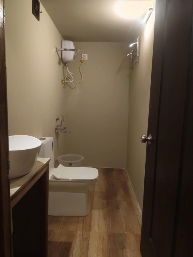 Chivarin Resorts Mālvan Kültér fotó
